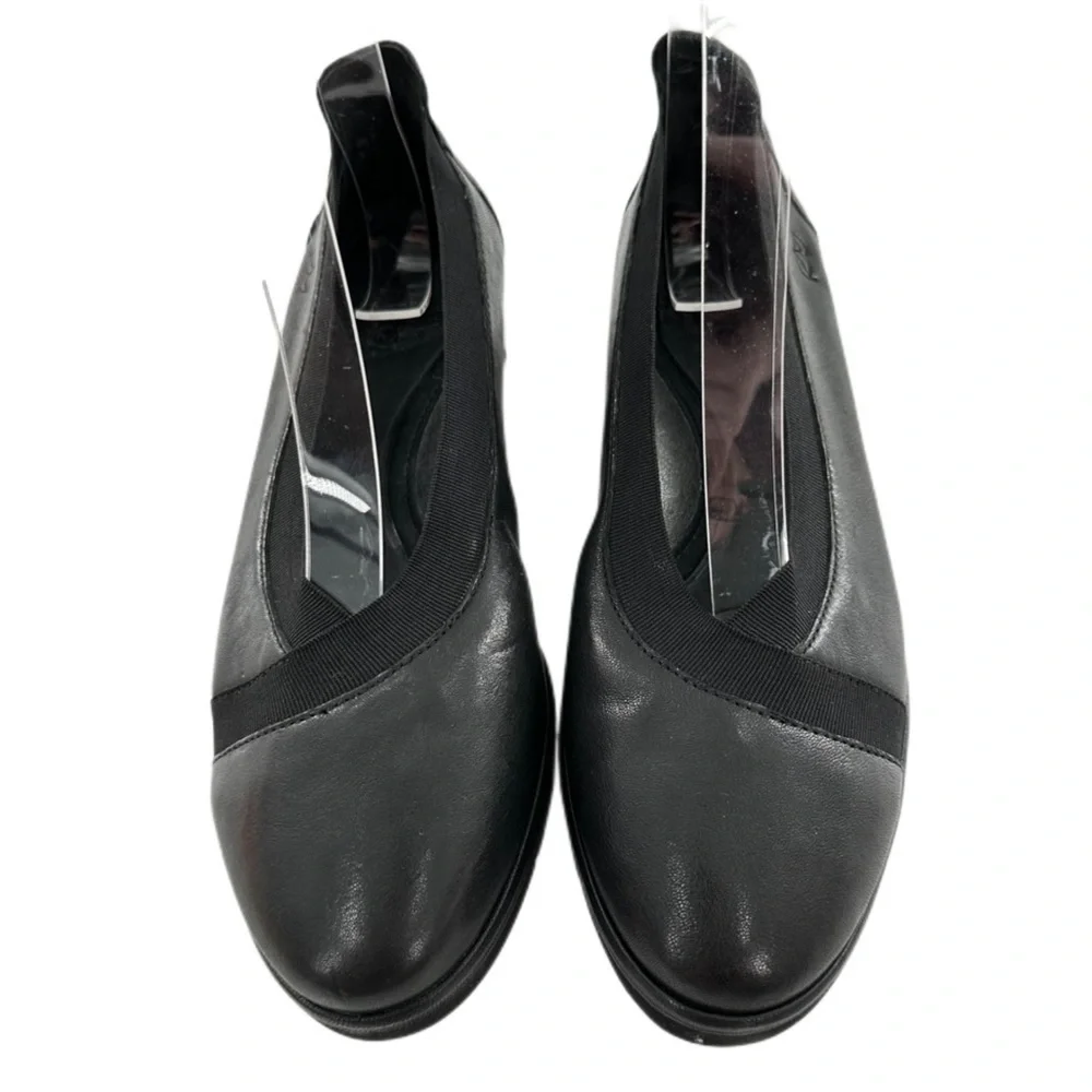 Nurture womens flats size 5.5 black leather platforms chunky